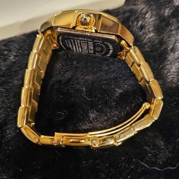 Special Edition Invicta Lupah main image 5